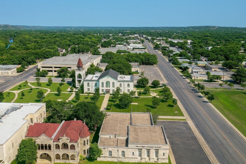 Local Building Site Clearing in Kerrville, TX